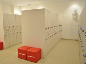 ロッカールーム