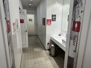 女性更衣室