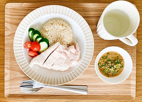 ダイエットに効果的な食事メニューは？意識したい食事の注意点も解説