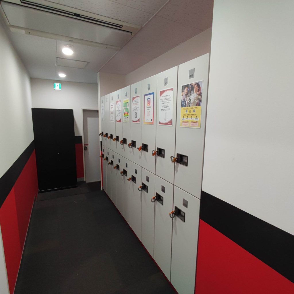 共用ロッカー